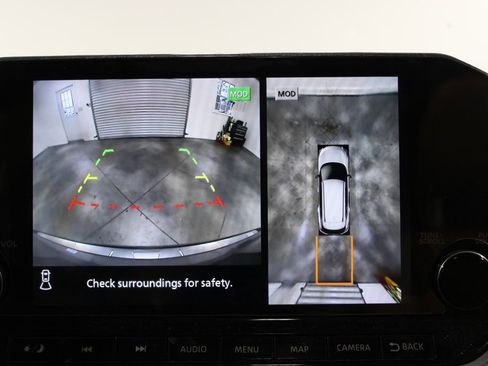 Used 2023 Nissan Rogue Platinum w/ Platinum Premium Package image 34