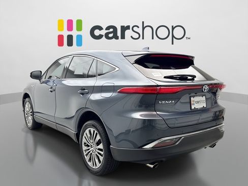Used 2021 Toyota Venza Limited w/ Advanced Technology Package AWD/4WD image 3