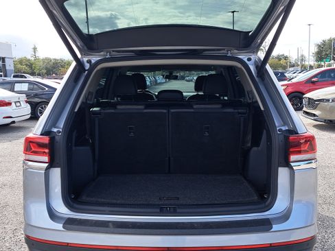 Used 2021 Volkswagen Atlas SE w/ Panoramic Sunroof Package image 10