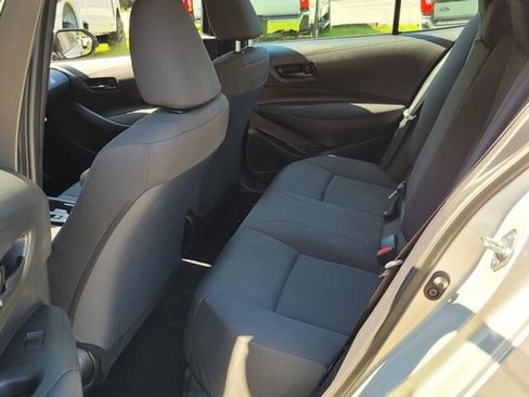 Used 2025 Toyota Corolla LE image 16