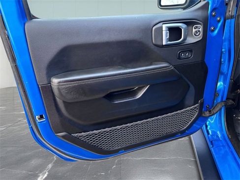 Used 2024 Jeep Wrangler Unlimited Rubicon 392 image 12