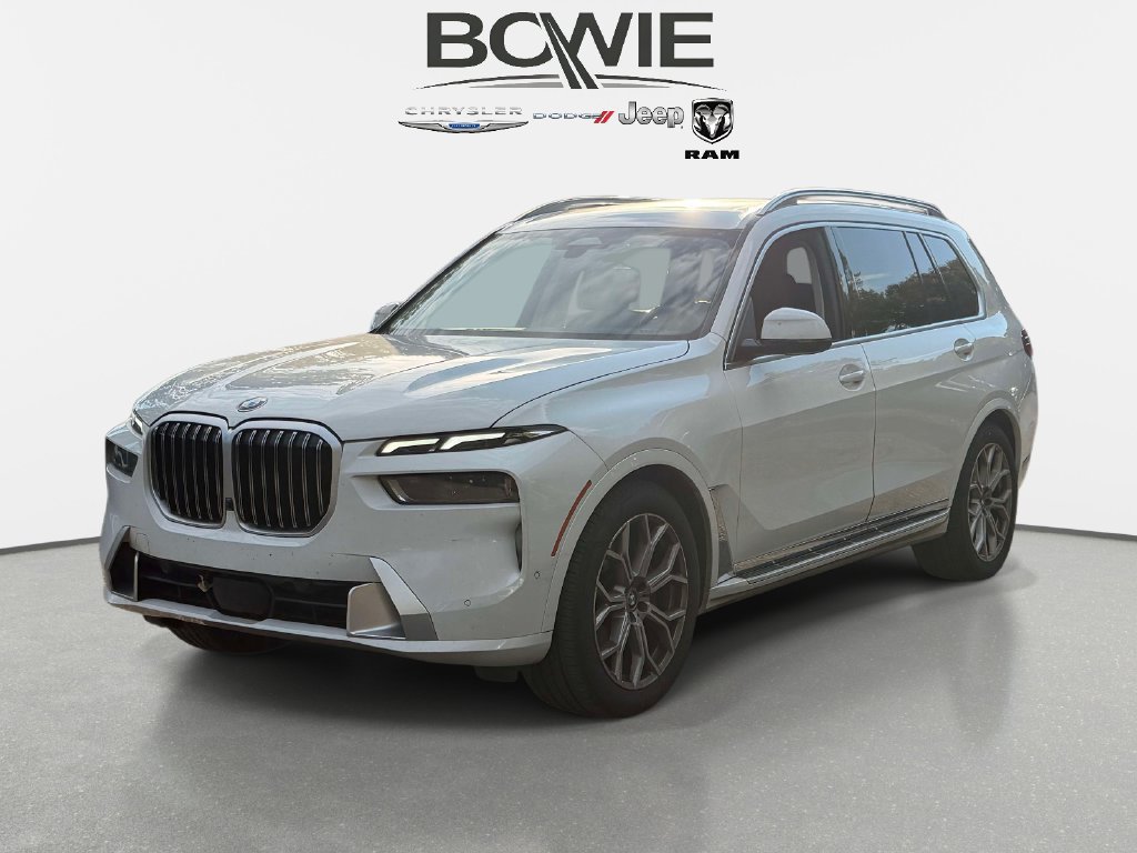 Used 2025 BMW X7 xDrive40i AWD/4WD image 5