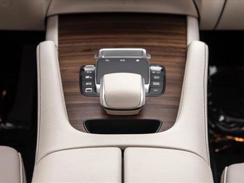 Certified 2026 Mercedes-Benz GLE 350 4MATIC image 23