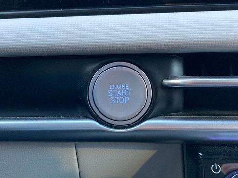 Used 2025 Hyundai Tucson SEL image 17