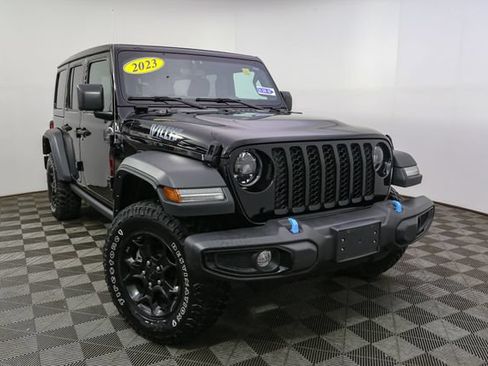 Used 2023 Jeep Wrangler Unlimited w/ Sun & Screen Package AWD/4WD image 3