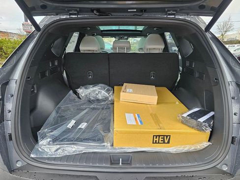 New 2026 Hyundai Tucson Limited image 12