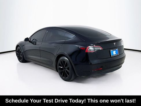 Used 2023 Tesla Model 3 Standard Range RWD image 5