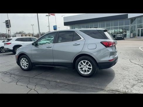 Certified 2024 Chevrolet Equinox LT image 6