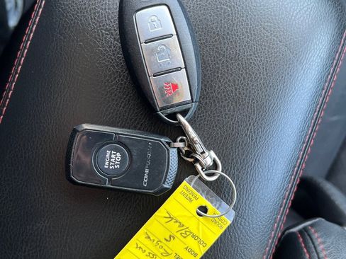 Used 2011 Nissan Rogue SV w/ SL Pkg image 31