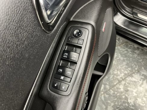 Used 2018 Dodge Durango GT w/ Premium Group AWD/4WD image 9
