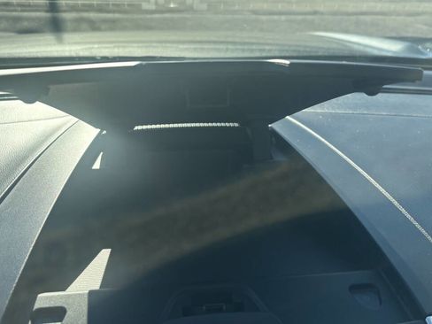 Used 2015 Ford Edge Titanium w/ Equipment Group 302A image 34