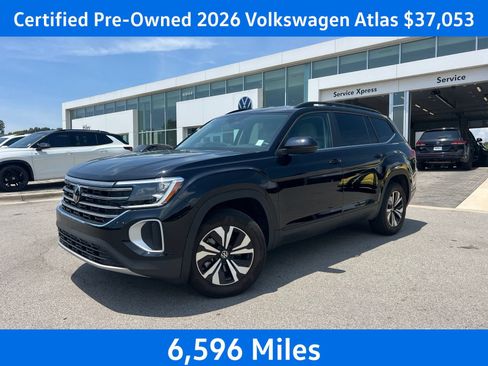 Certified 2026 Volkswagen Atlas SE FWD image 1