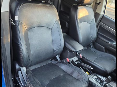 Used 2018 Mitsubishi Outlander Sport SEL FWD image 28
