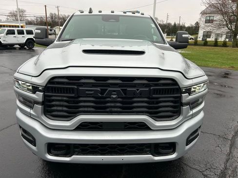 New 2026 RAM 2500 Tradesman AWD/4WD image 10