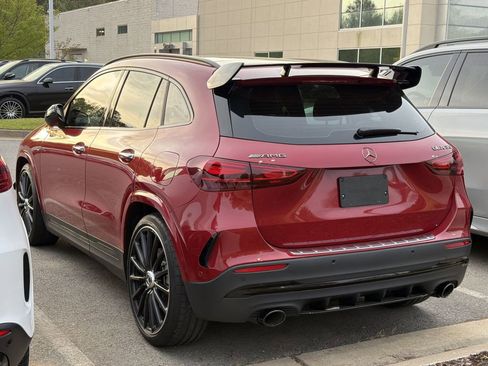 Certified 2024 Mercedes-Benz GLA 35 AMG 4MATIC image 6