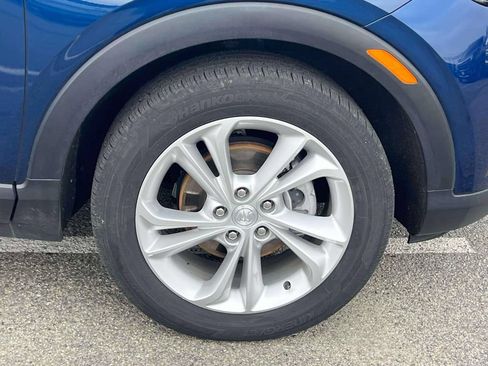 Used 2023 Buick Encore GX Preferred w/ Cold Weather Comfort Package FWD image 12