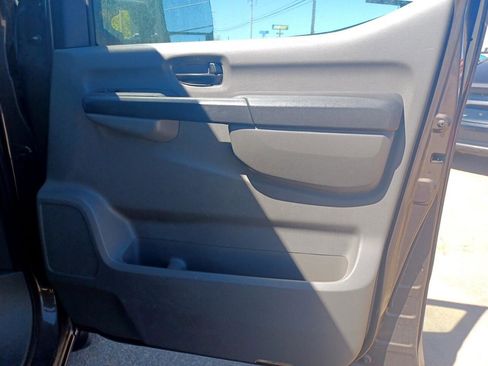 Used 2012 Nissan NV 3500 SL w/ Technology Pkg image 13