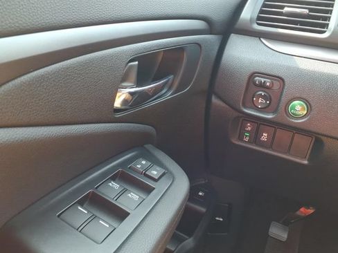 Used 2021 Honda Passport Sport image 24