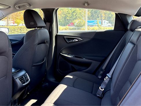 Used 2023 Chevrolet Malibu LT image 20