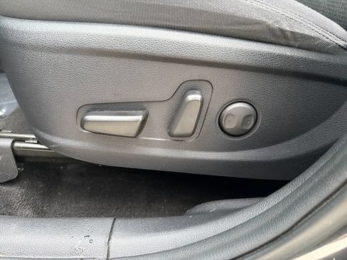 Used 2020 Hyundai Santa Fe SEL w/ Convenience Package FWD image 19