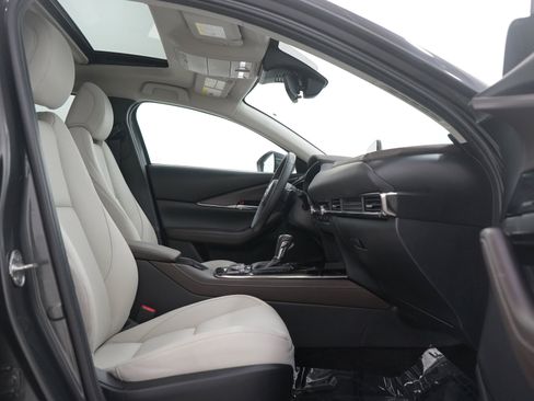 Used 2024 MAZDA CX-30 AWD 2.5 S w/ Premium Package image 11