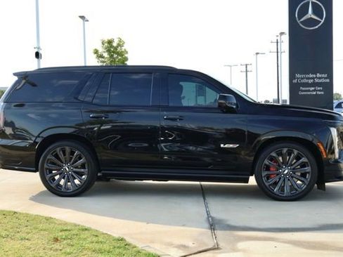 Used 2025 Cadillac Escalade V w/ LPO, Floor Liner Package image 3