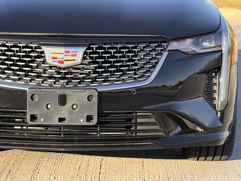 Used 2022 Cadillac CT4 Premium Luxury w/ Climate Package image 9