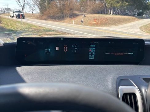 Used 2025 Ford Expedition Max Active image 17