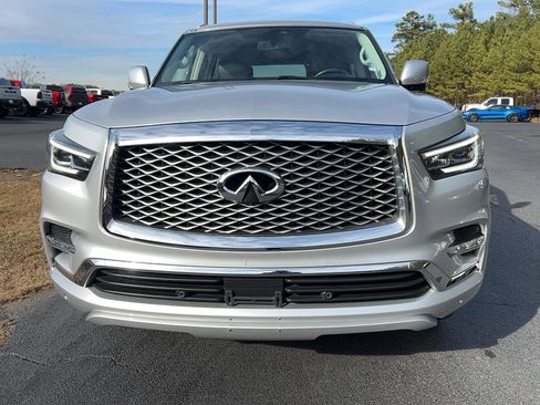 Used 2018 INFINITI QX80 w/ Driver Assistance Package image 2