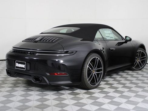 New 2026 Porsche 911 Carrera 4S image 7