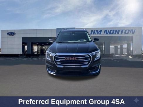 Used 2024 GMC Terrain SLT AWD/4WD image 3