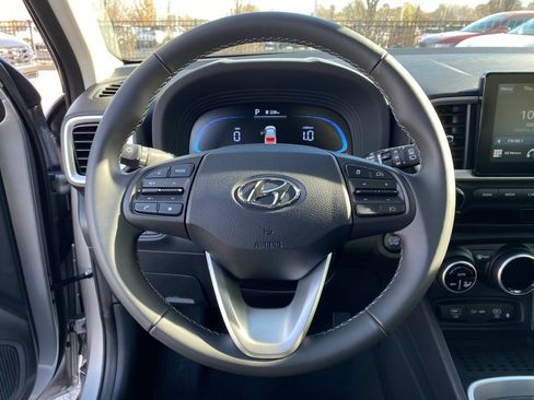New 2026 Hyundai Venue SEL FWD image 14