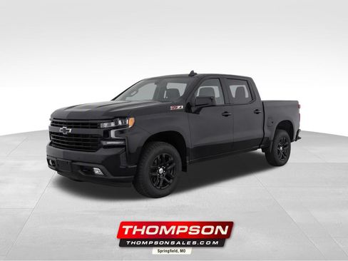 Used 2020 Chevrolet Silverado 1500 RST AWD/4WD image 1
