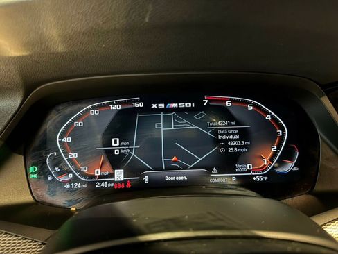 Used 2022 BMW X5 M50i image 14