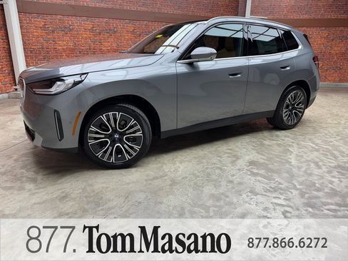 Used 2025 BMW X3 xDrive30i w/ Premium Package image 1