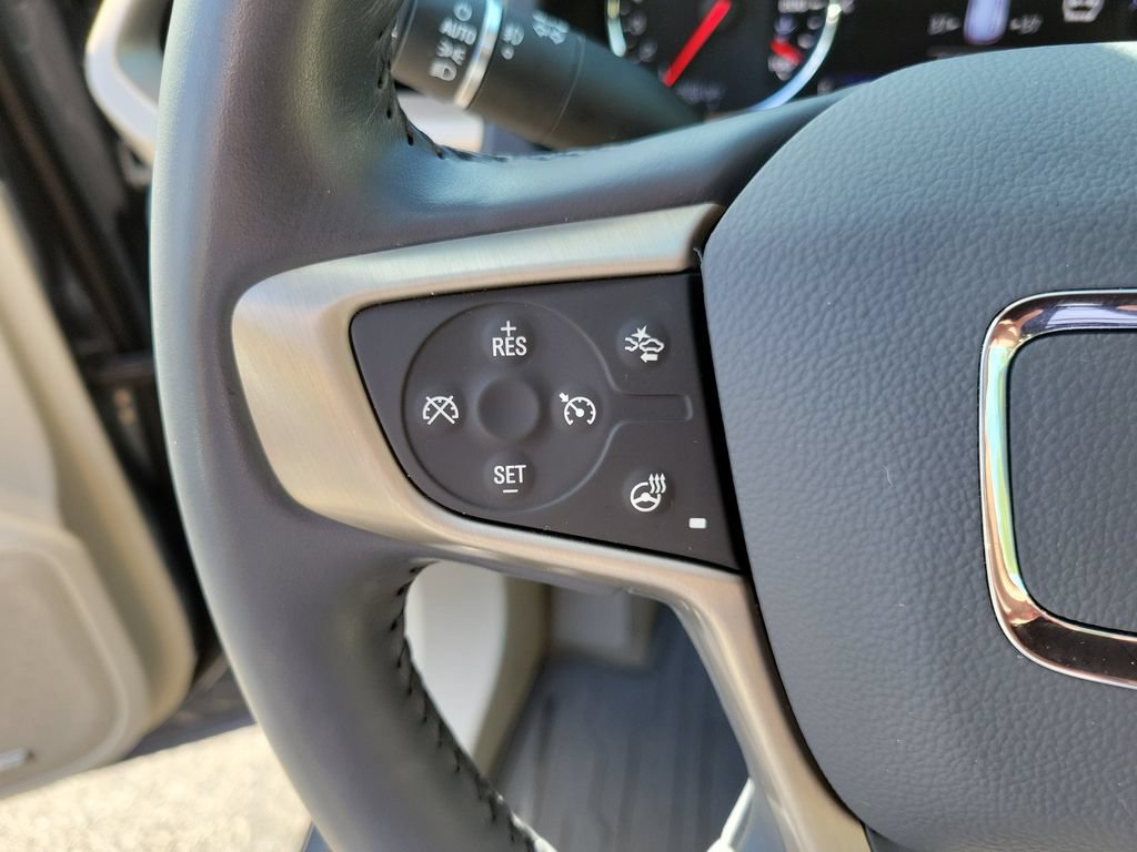 Used 2020 GMC Acadia Denali w/ Technology Package FWD image 27