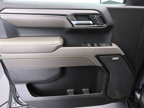 Used 2024 Chevrolet Silverado 1500 ZR2 w/ Technology Package AWD/4WD image 29