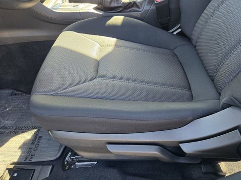 Certified 2023 Subaru Crosstrek 2.0i image 16