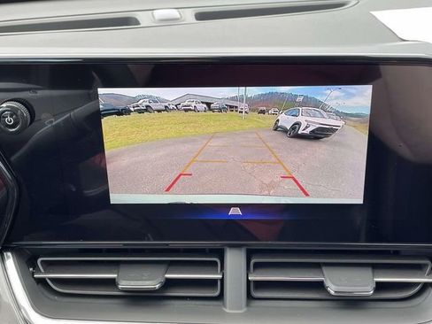 New 2026 Chevrolet Trax ACTIV w/ Driver Confidence Package image 24