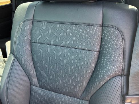 Used 2025 Toyota Sequoia Limited AWD/4WD image 8