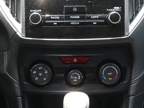 Used 2019 Subaru Impreza 2.0i AWD/4WD image 21