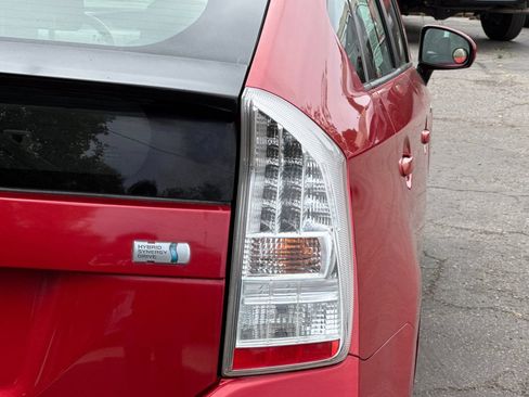 Used 2010 Toyota Prius One FWD image 32