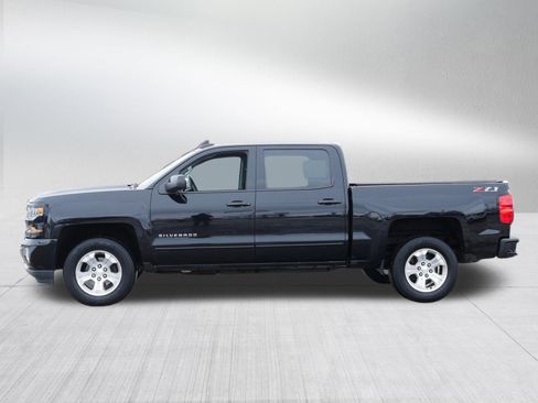 Used 2018 Chevrolet Silverado 1500 LT w/ All Star Edition image 4