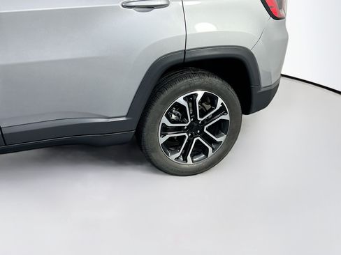 Used 2022 Jeep Compass Limited AWD/4WD image 28
