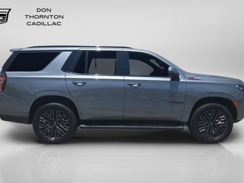 Used 2022 Chevrolet Tahoe Z71 w/ Z71 Off-Road Package AWD/4WD image 6