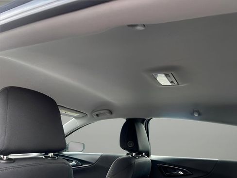 Used 2022 Chevrolet Malibu LT image 21