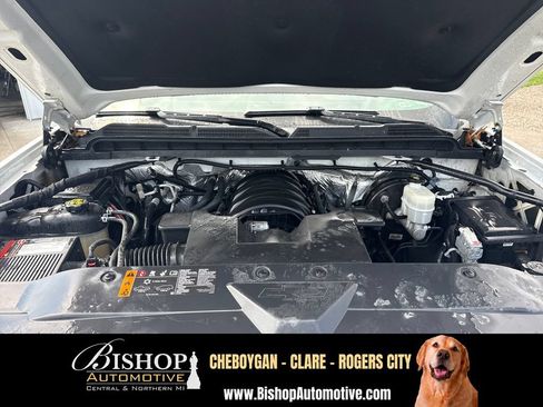 Used 2018 Chevrolet Silverado 1500 LT w/ All Star Edition AWD/4WD image 5