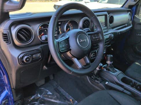 Used 2019 Jeep Wrangler Unlimited Sport S image 10