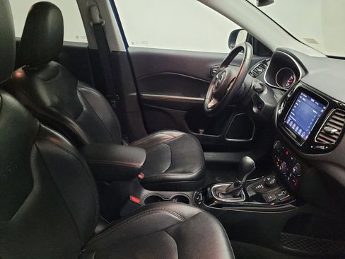 Used 2019 Jeep Compass Limited image 21