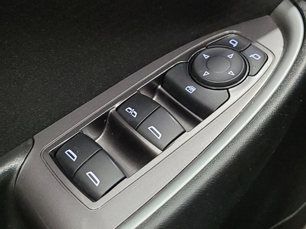 Used 2023 Chevrolet Malibu LT FWD image 27